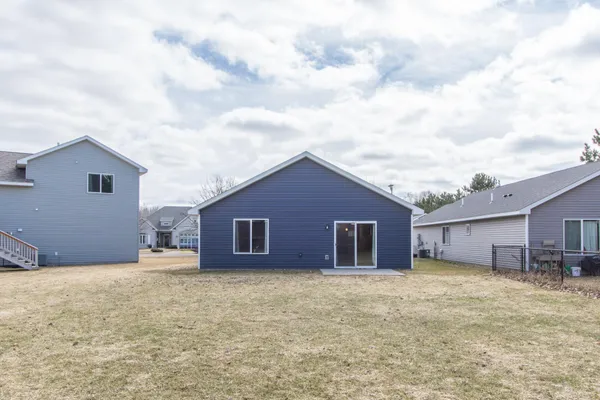 $299,900 | 1078 Holton Avenue, Brainerd, MN 56401