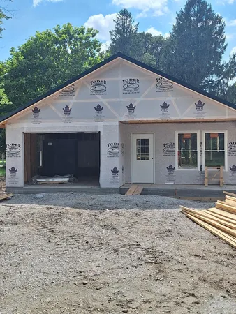 $270,000 | 224 North 1st Street, Mitchell, IN 47446