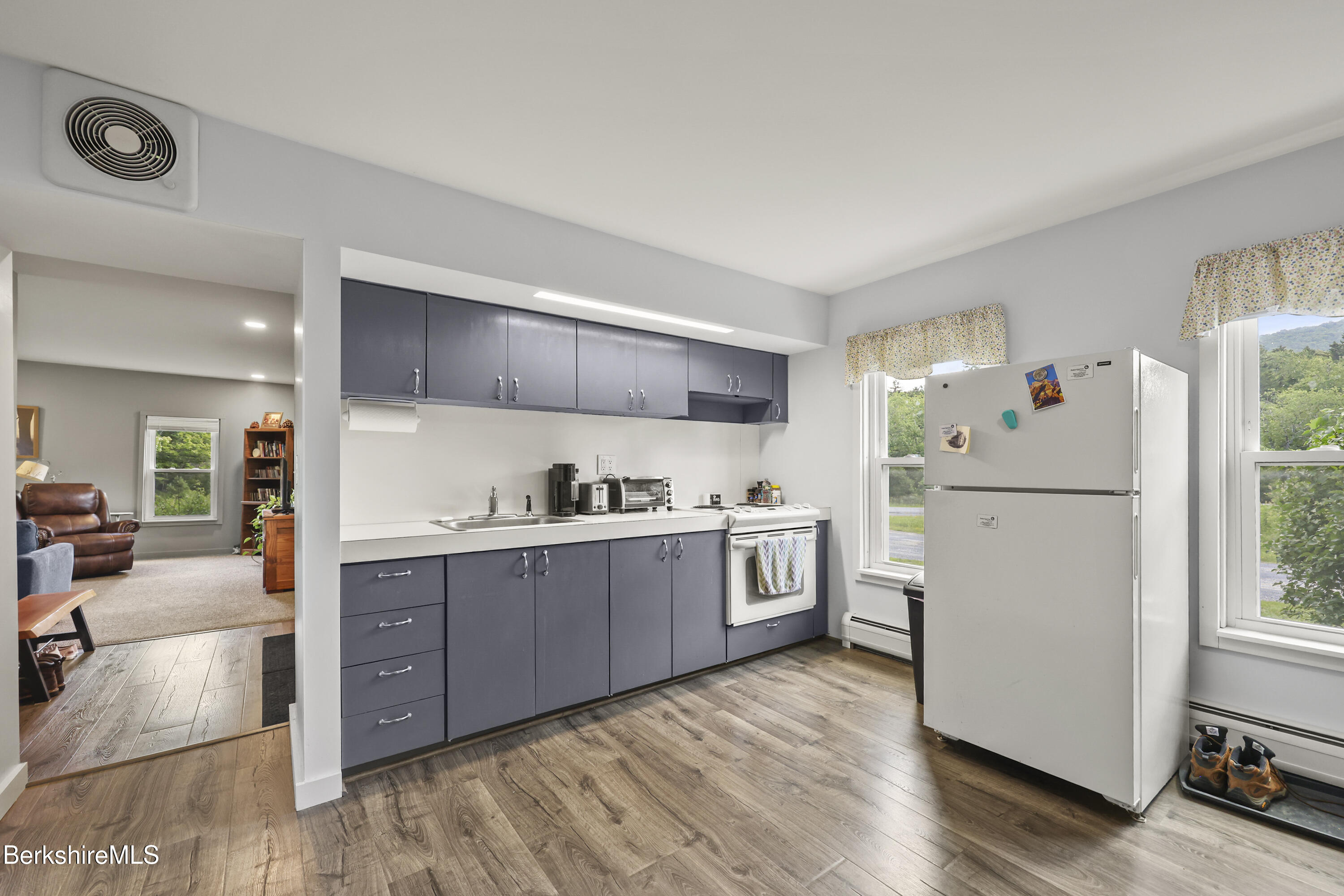 141 Williams Road Readsboro, VT 05350 - Photo 6 of 26 Kitchen