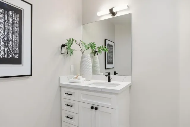 $1,805,000 | 200 Sheridan Avenue, Unit 305, Palo Alto, CA 94306