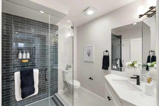 $1,805,000 | 200 Sheridan Avenue, Unit 305, Palo Alto, CA 94306