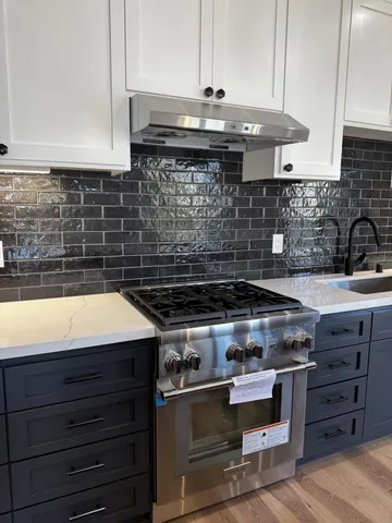 $1,805,000 | 200 Sheridan Avenue, Unit 305, Palo Alto, CA 94306