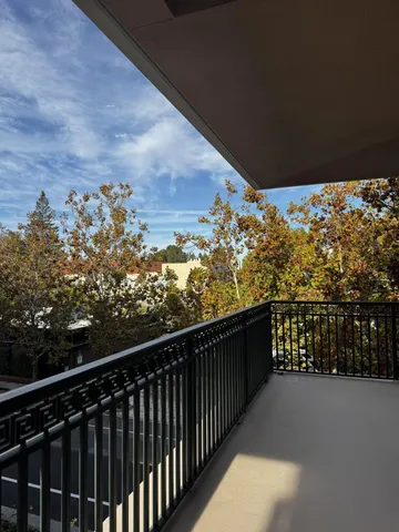 $1,805,000 | 200 Sheridan Avenue, Unit 305, Palo Alto, CA 94306