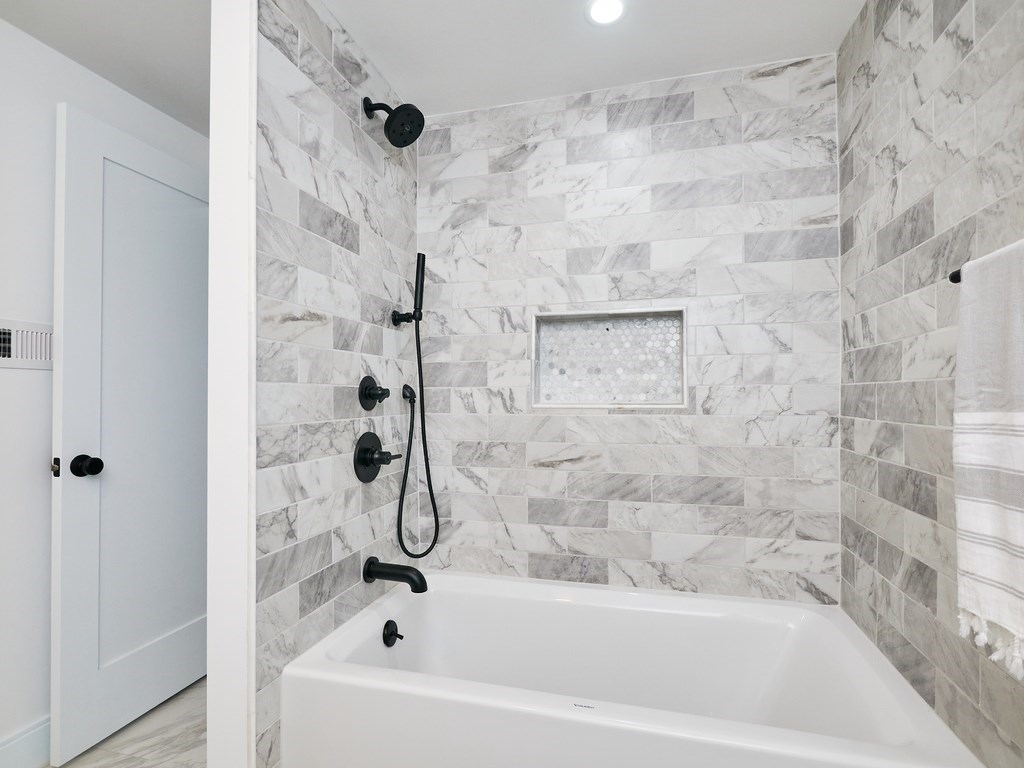 41 Winthrop Street, Unit 1 Boston, MA 02119 - Photo 14 of 23