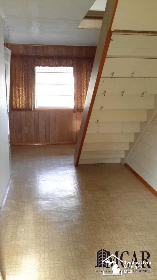 4180 Newport Road Newport, MI 48166 - Photo 8 of 14 Main Floor Mud or Utility