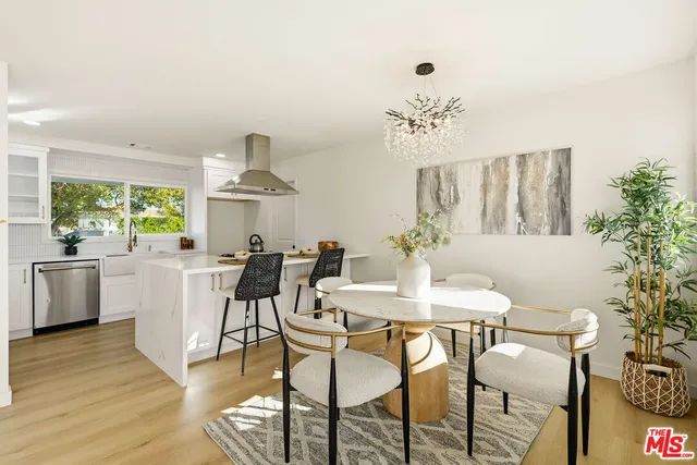 $989,000 | 10521 Cedros Avenue, Mission Hills, CA 91345