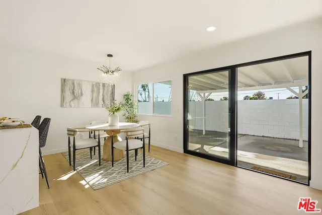 $989,000 | 10521 Cedros Avenue, Mission Hills, CA 91345