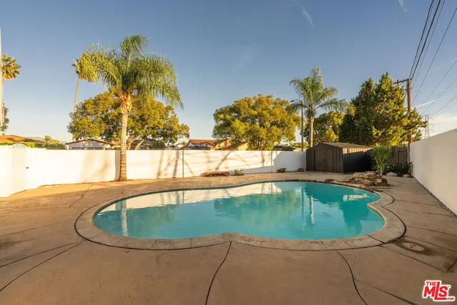 $989,000 | 10521 Cedros Avenue, Mission Hills, CA 91345