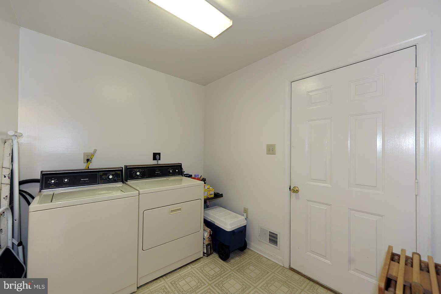 9601 Dangerfield Road Clinton, MD 20735 - Photo 12 of 29 View