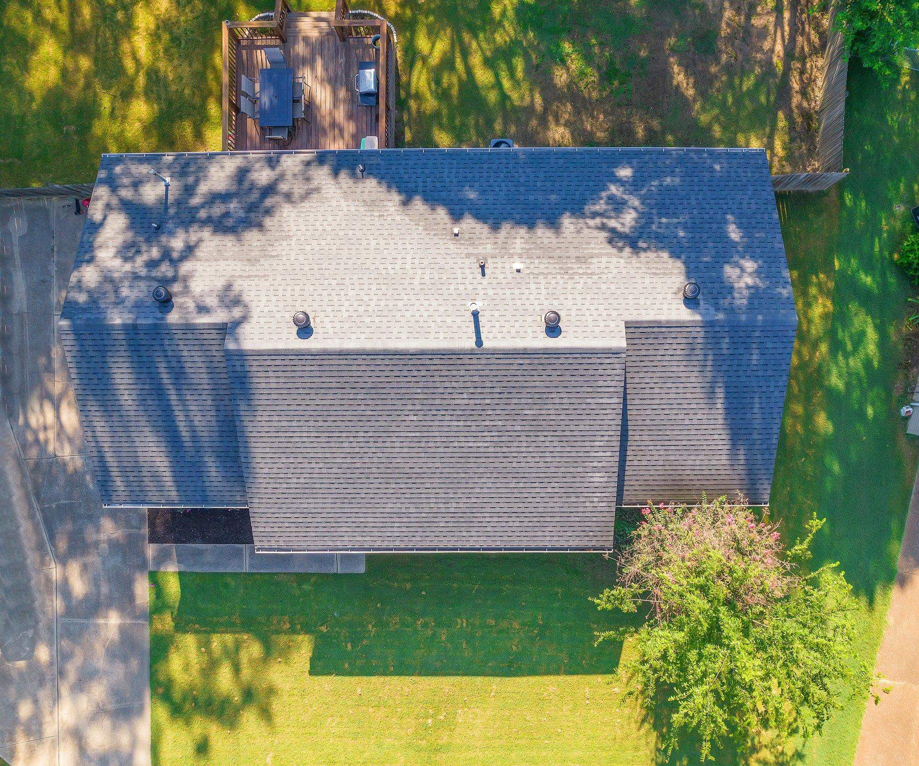 46 Commanche Cove Jackson, TN 38305 - Photo 5 of 29 a view of a back yard