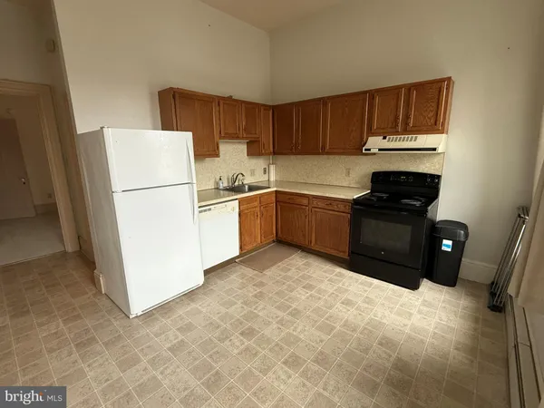 $1,200 | 216 Main Street, Unit 3, East Greenville, PA 18041