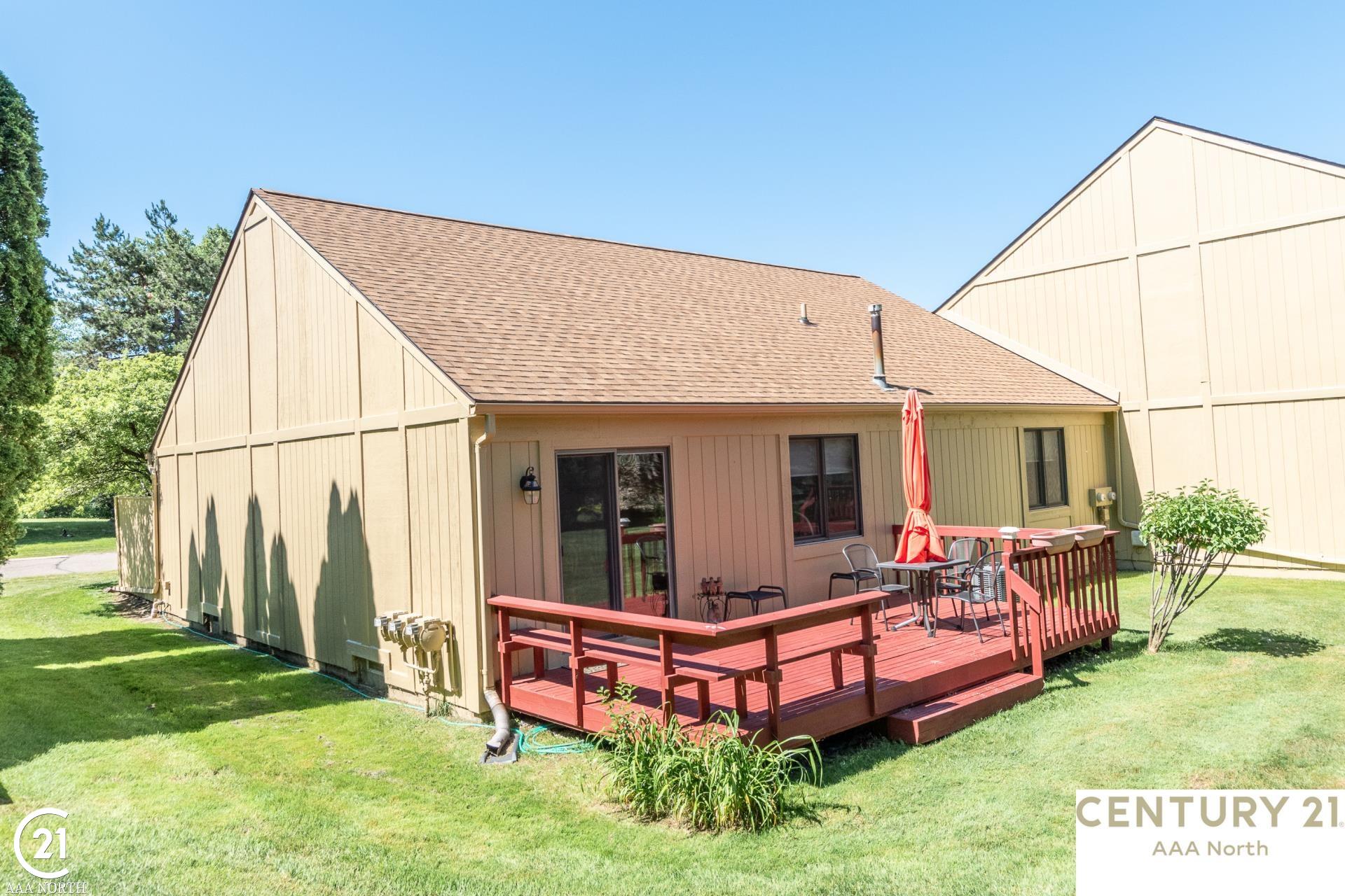2327 Rochelle Park Drive Rochester Hills, MI 48309 - Photo 8 of 58