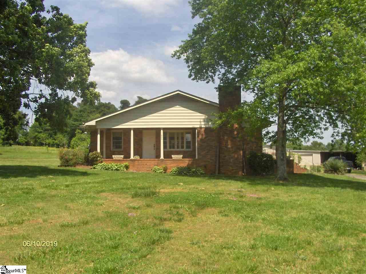 926 Johnson Road Easley, SC 29642 - Photo 1 of 21