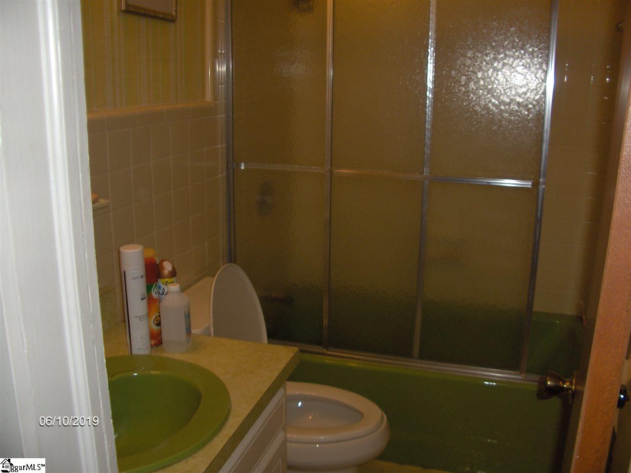 926 Johnson Road Easley, SC 29642 - Photo 12 of 21