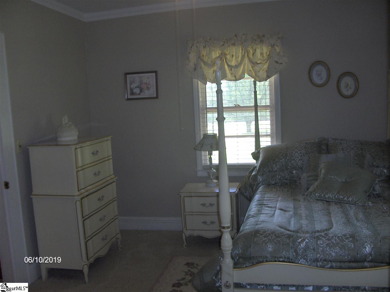 926 Johnson Road Easley, SC 29642 - Photo 10 of 21