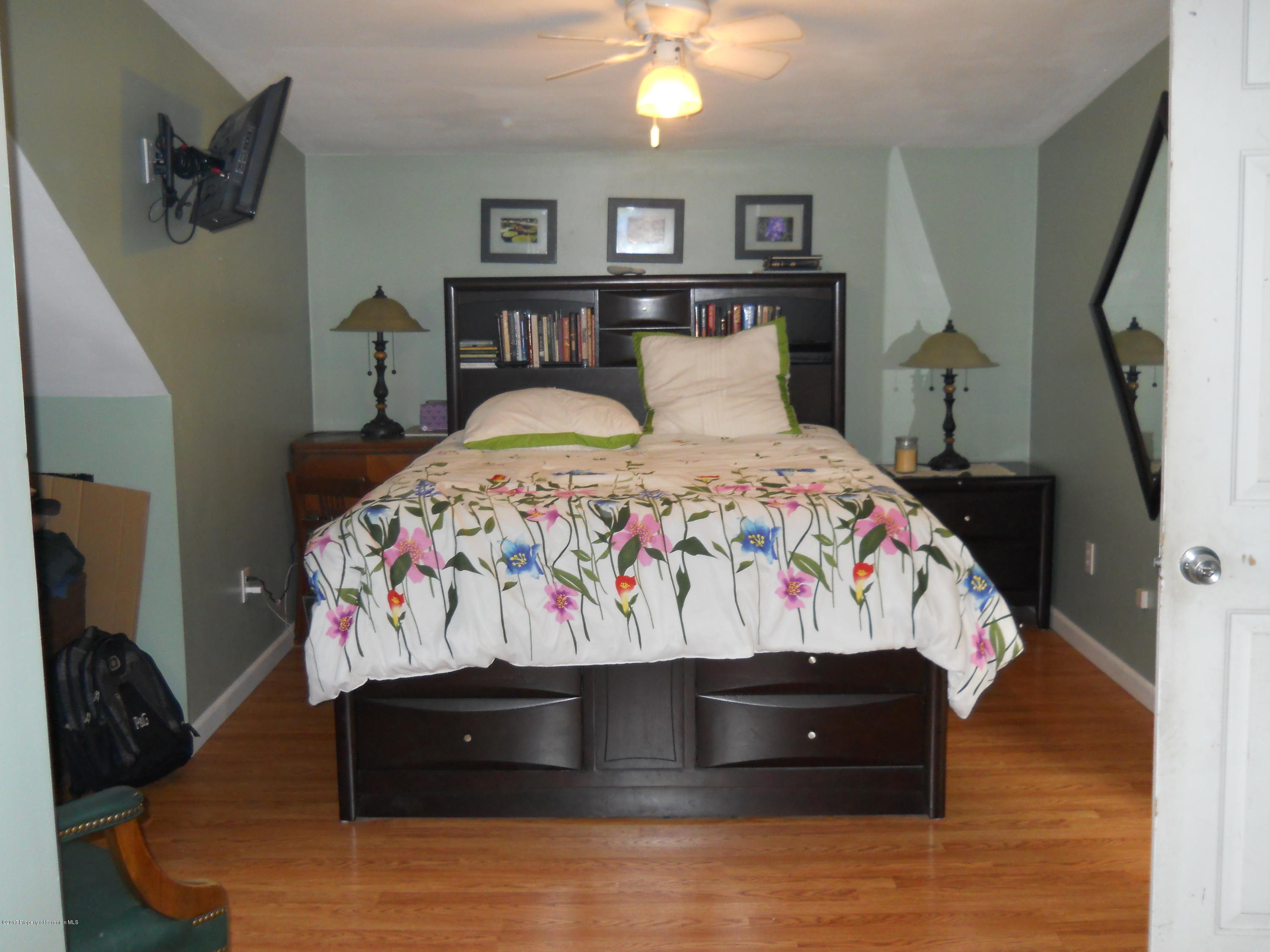 907 Highland Road Dalton, PA 18414 - Photo 16 of 25 Gallery Image 16
