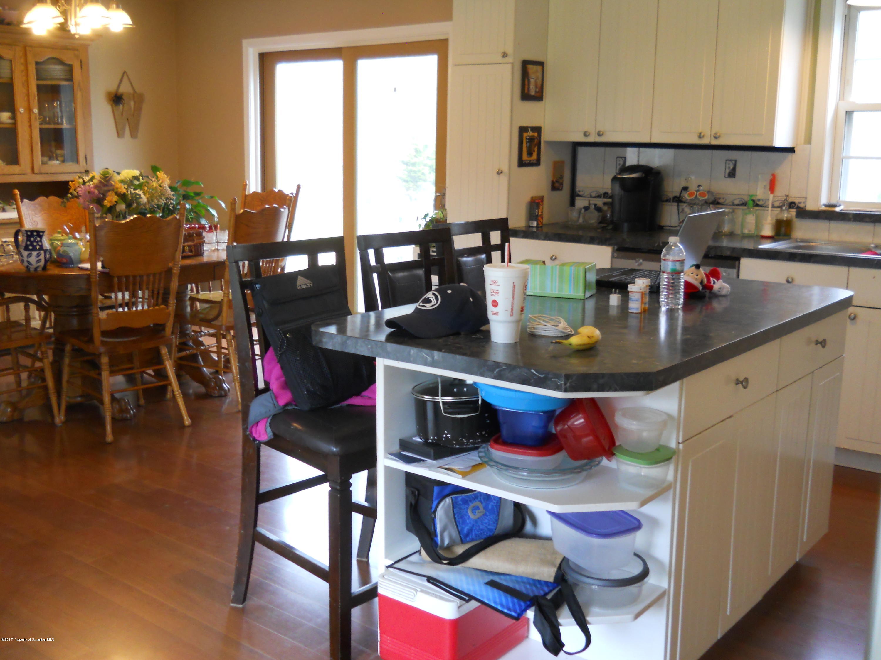 907 Highland Road Dalton, PA 18414 - Photo 3 of 25 Gallery Image 3