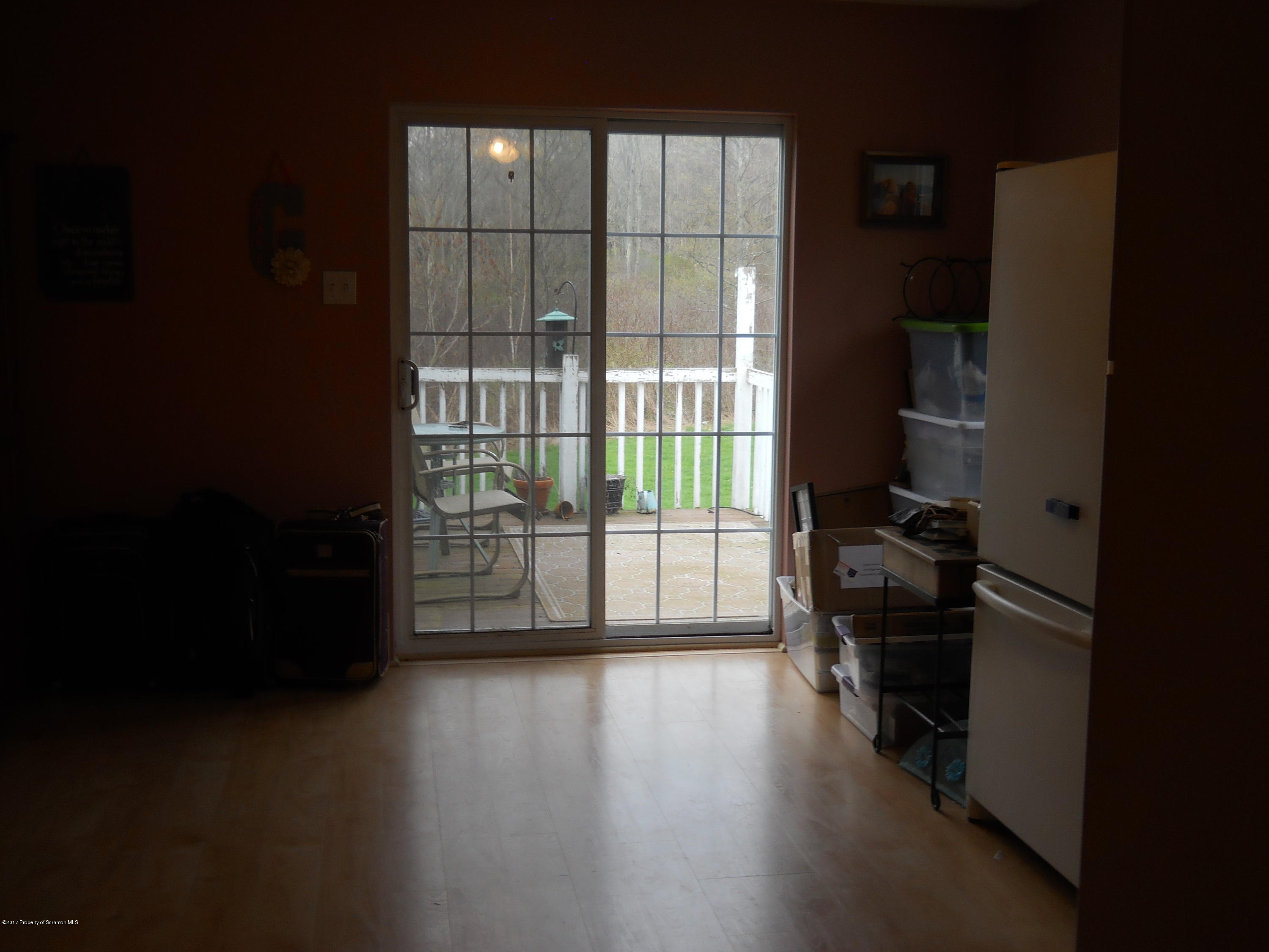 907 Highland Road Dalton, PA 18414 - Photo 8 of 25 Gallery Image 8