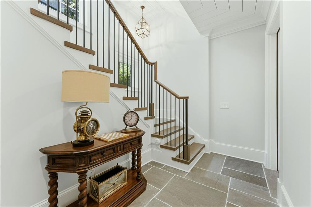 4384 Powers Ferry Road Northwest Atlanta, GA 30327 - Photo 49 of 68