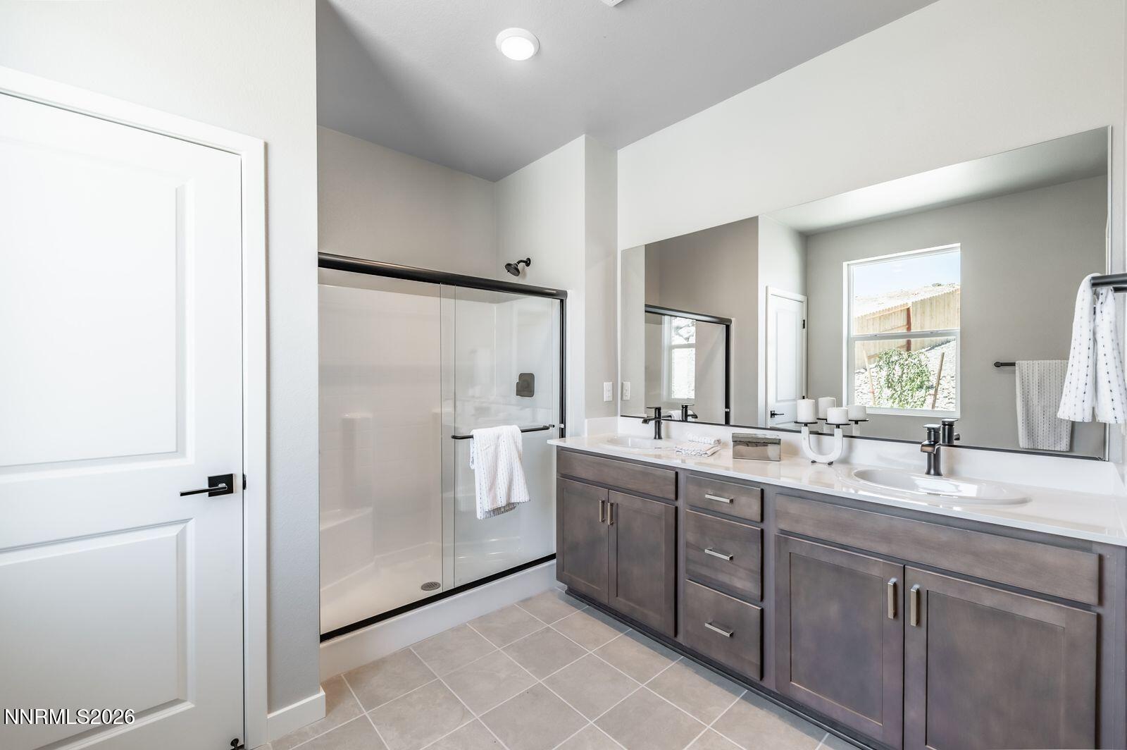 680 Rising Ridge Drive Sun Valley, NV 89433 - Photo 15 of 18 9hn_ejNQ