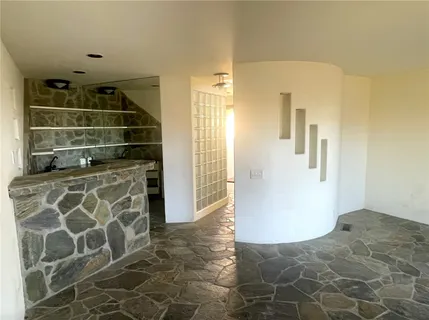 $1,595,000 | 989 Miramar Street, Laguna Beach, CA 92651