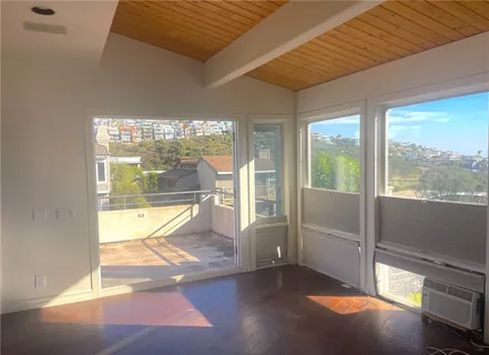 $1,595,000 | 989 Miramar Street, Laguna Beach, CA 92651