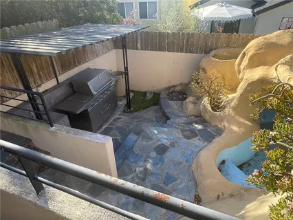 $1,595,000 | 989 Miramar Street, Laguna Beach, CA 92651