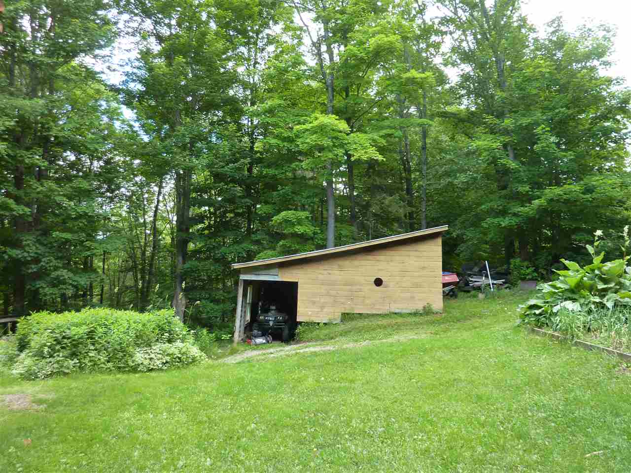 833 County Road Lincoln, VT 05443 - Photo 32 of 38