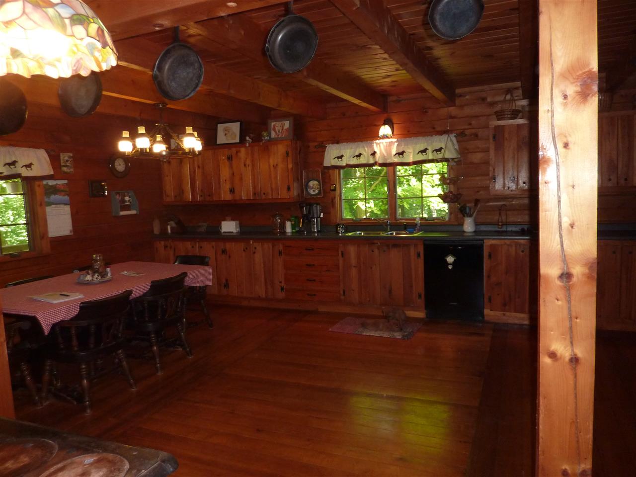 833 County Road Lincoln, VT 05443 - Photo 5 of 38
