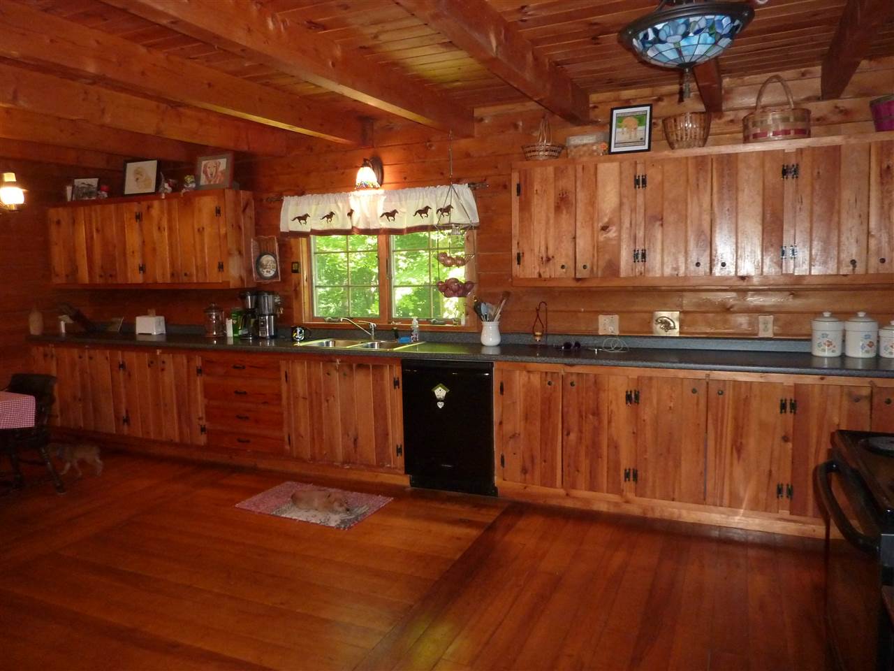 833 County Road Lincoln, VT 05443 - Photo 6 of 38