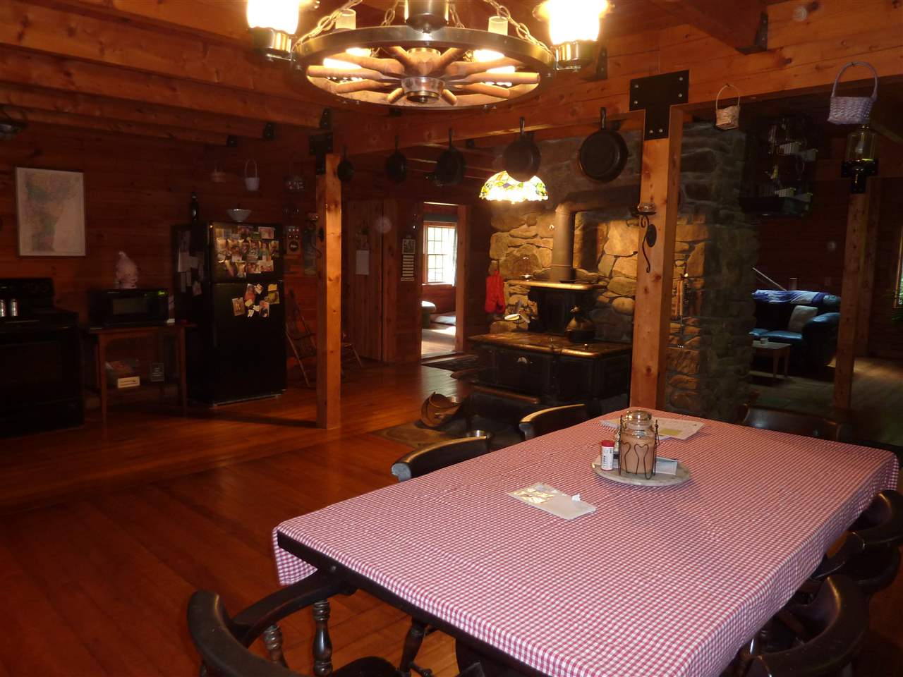833 County Road Lincoln, VT 05443 - Photo 7 of 38