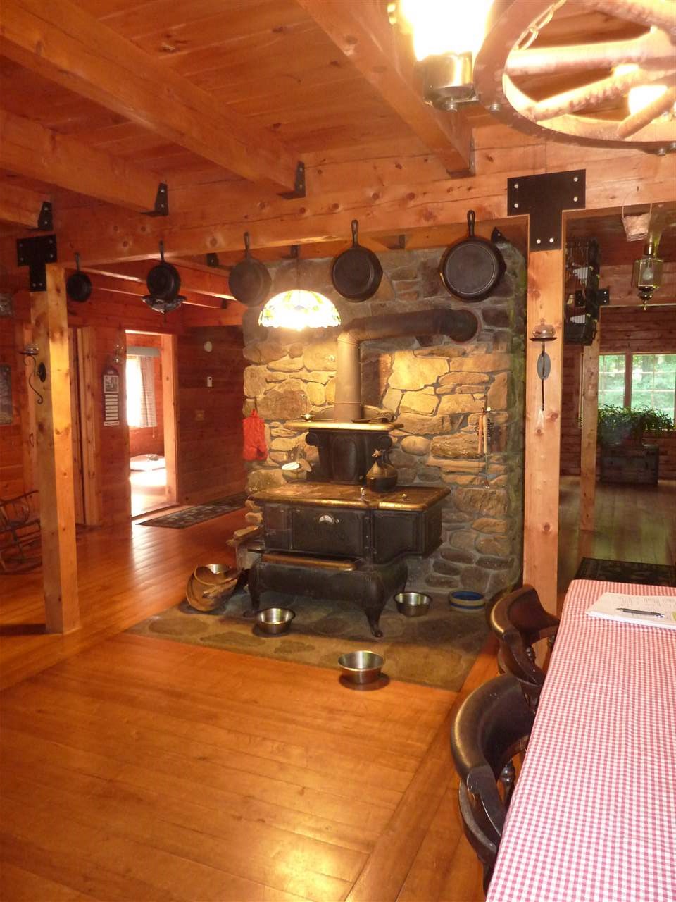 833 County Road Lincoln, VT 05443 - Photo 8 of 38