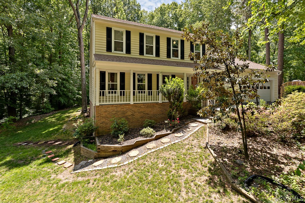 13903 Eastbluff Road Midlothian, VA 23112 - Photo 3 of 45 a view of a house with a yard and sitting area