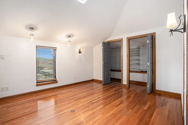 $2,295 | 137 North Park Street, Kalamazoo, MI 49007