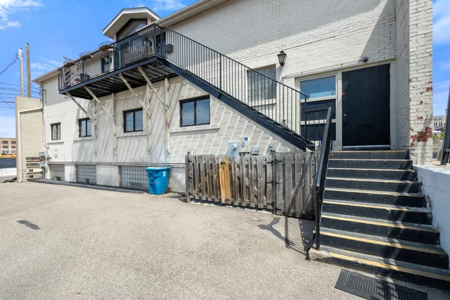 $2,295 | 137 North Park Street, Kalamazoo, MI 49007