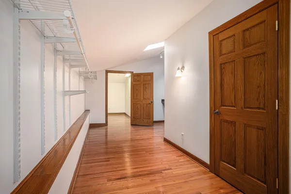 $2,295 | 137 North Park Street, Kalamazoo, MI 49007