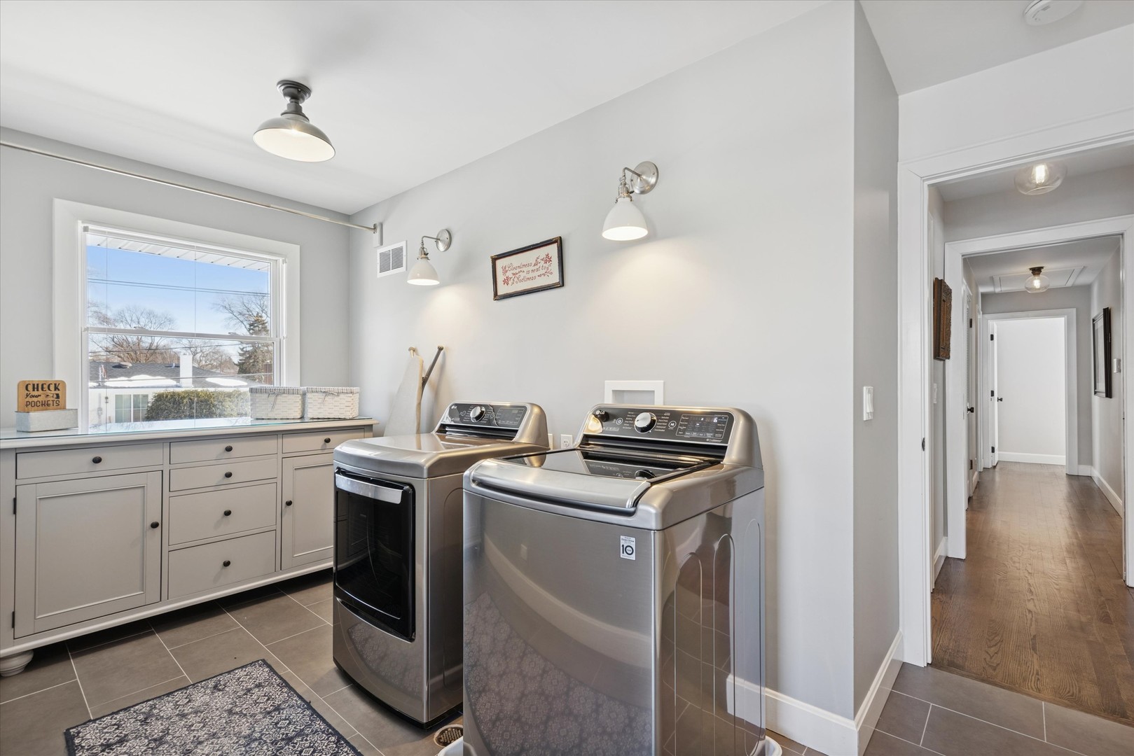 857 Euclid Avenue Elmhurst, IL 60126 - Photo 22 of 38