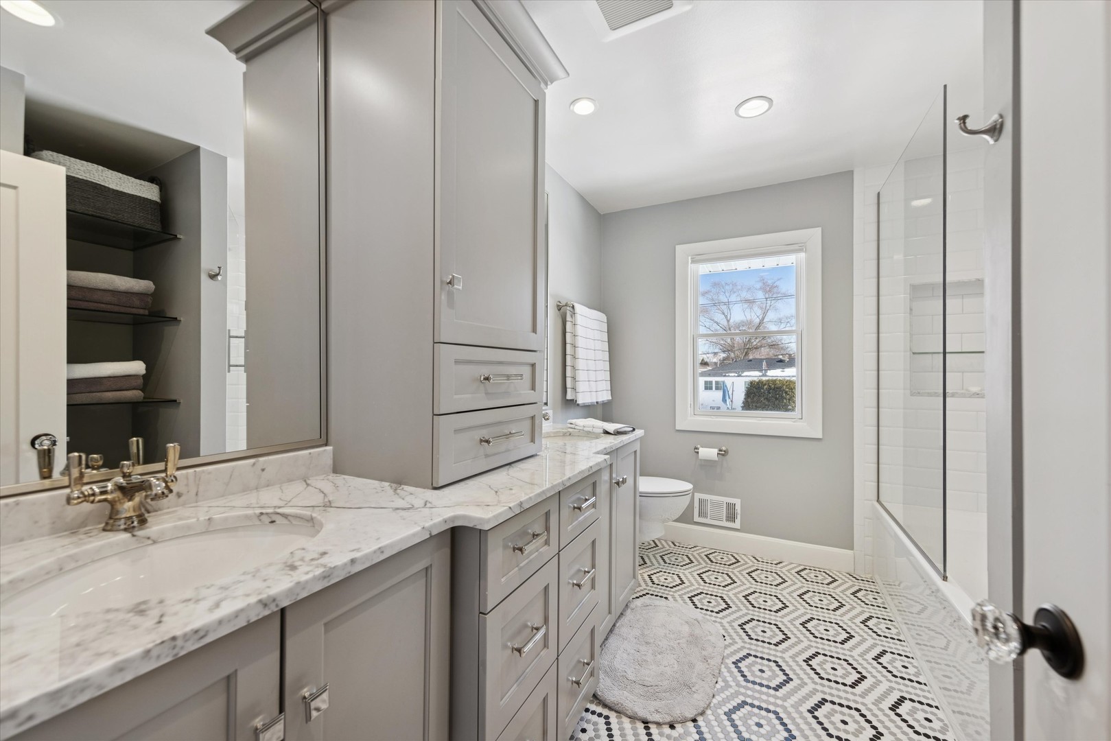 857 Euclid Avenue Elmhurst, IL 60126 - Photo 25 of 38