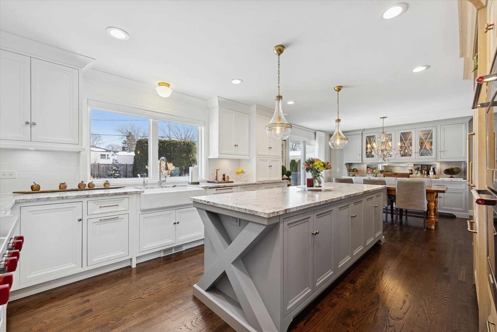 857 Euclid Avenue Elmhurst, IL 60126 - Photo 8 of 38