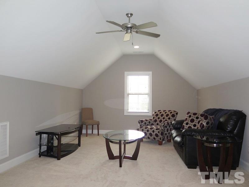 4829 Sweet Chestnut Lane Raleigh, NC 27610 - Photo 20 of 24 Gallery Image 20