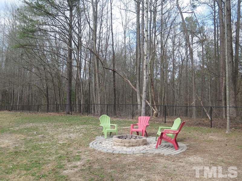 4829 Sweet Chestnut Lane Raleigh, NC 27610 - Photo 23 of 24 Gallery Image 23