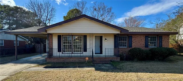 $1,300 | 622 Glensford Drive, Fayetteville, NC 28314