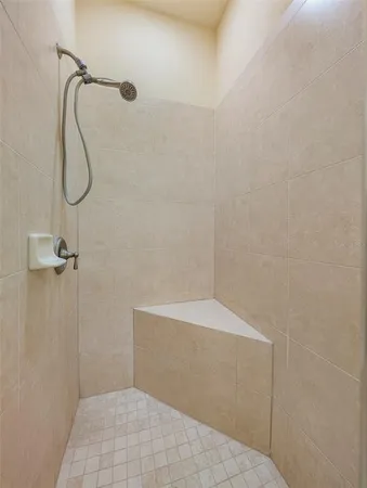 $2,995 | 6507 37th Street East, Sarasota, FL 34243