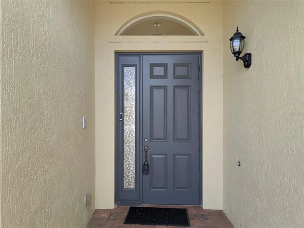 $2,995 | 6507 37th Street East, Sarasota, FL 34243