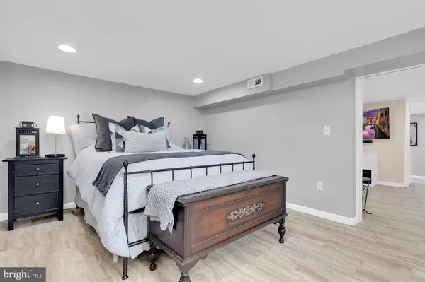 $595,000 | 9222 Gross Avenue, Laurel, MD 20723