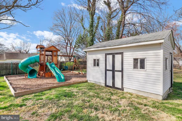 $595,000 | 9222 Gross Avenue, Laurel, MD 20723