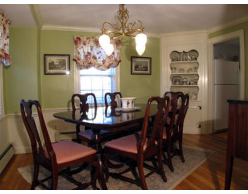 24 Greenacre Road Westwood, MA 02090 - Photo 4 of 11 Gallery Image 4