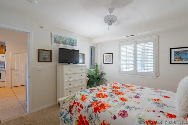 $330,000 | 255 Plaza Beach Drive, Unit 4E, Camdenton, MO 65020