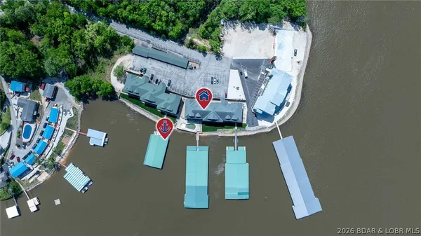 $330,000 | 255 Plaza Beach Drive, Unit 4E, Camdenton, MO 65020