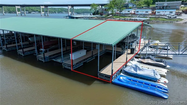 $330,000 | 255 Plaza Beach Drive, Unit 4E, Camdenton, MO 65020